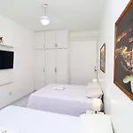 Studio Grande Para 5 Pessoas Em Copacabana